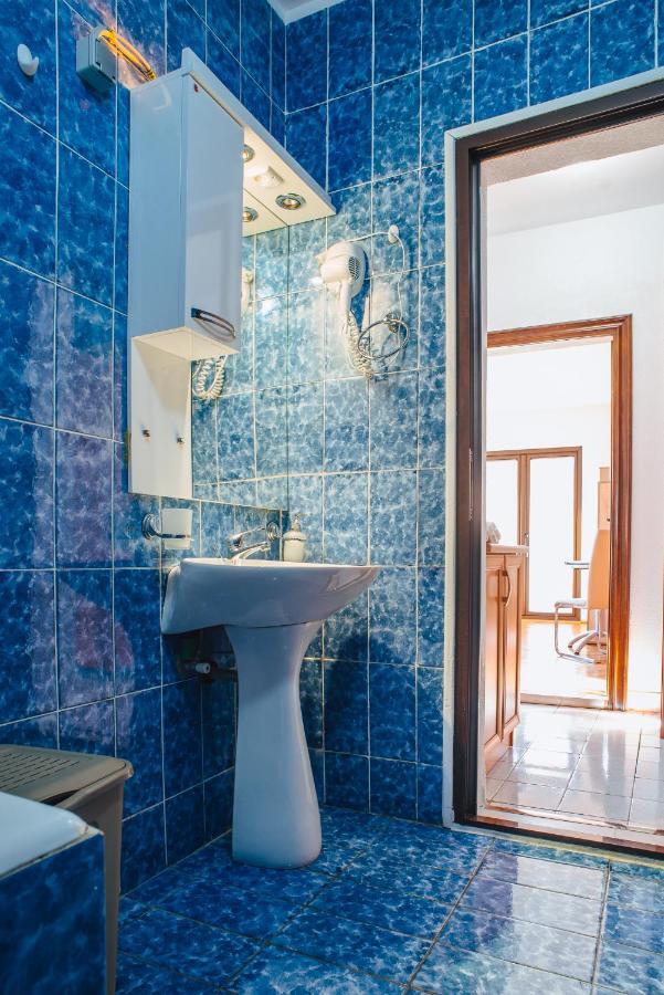 Azure Adriatic Apartamento Kotor Exterior foto