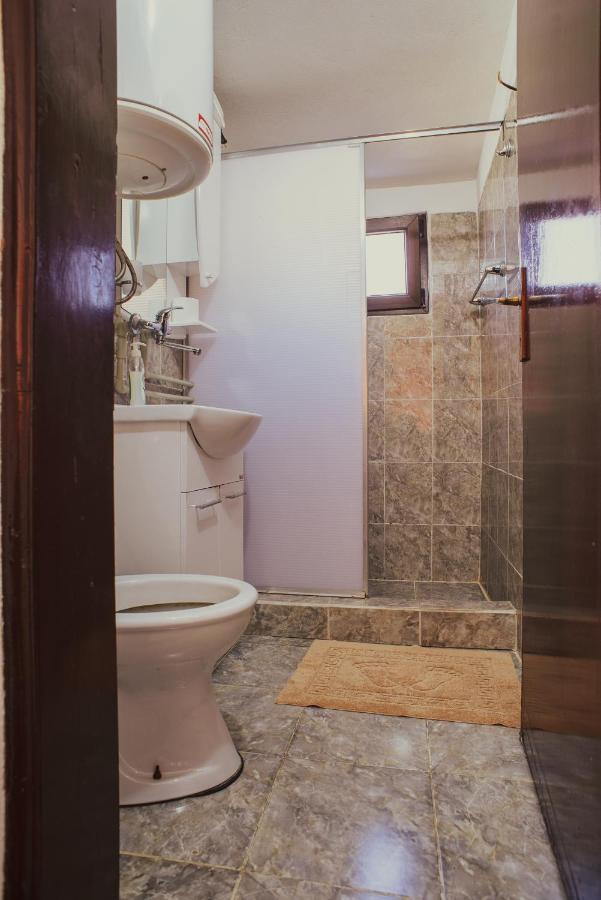 Azure Adriatic Apartamento Kotor Exterior foto